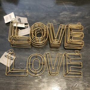 Gold Wire LOVE Wall Decor